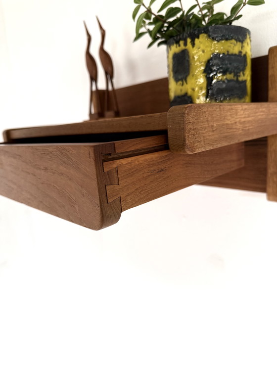 Image 1 of Console murale vintage en teck, Aksel Kjersgaard '60