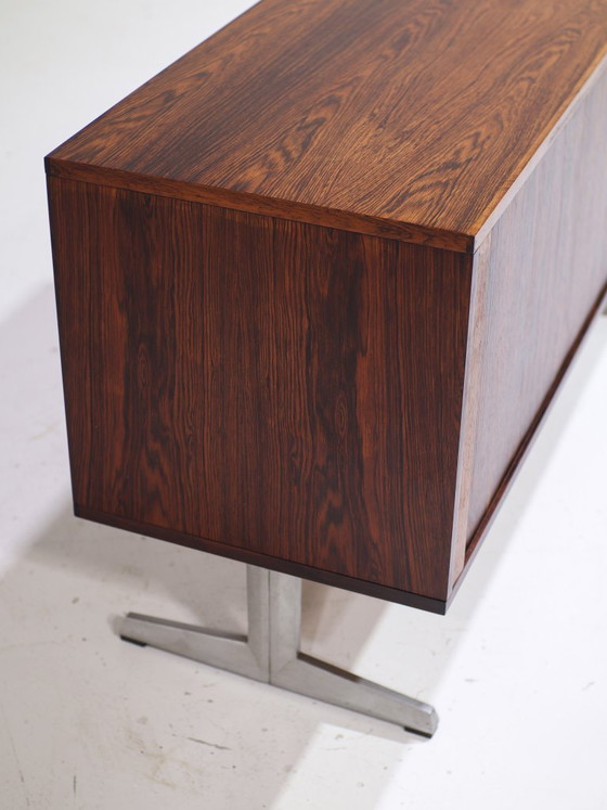 Mobile bar Nipu in palissandro con tamburo in metallo, stile danese vintage anni '60. – Wood (photo 11 of 14)