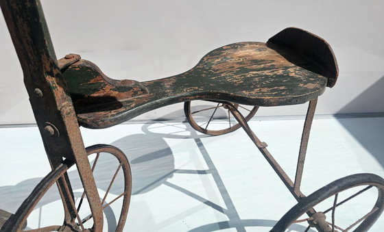 Image 1 of Triciclo antiguo y completamente original