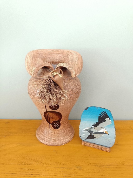 Vase décoratif en terre cuite