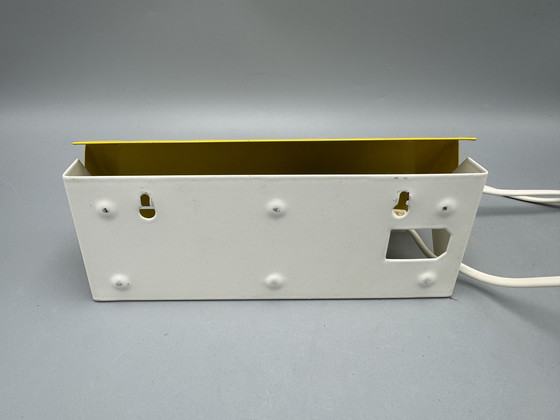 Image 1 of Lampada da parete/lampada da comodino gialla anni '70