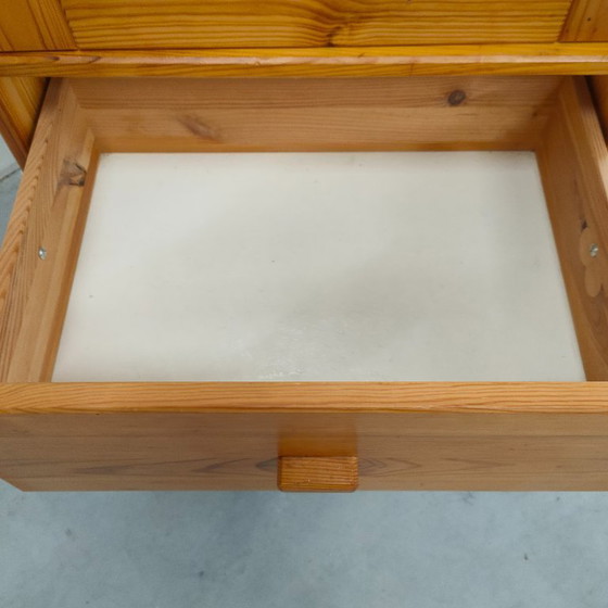 Image 1 of Vetrina svedese vintage Ikea anni '70/'80 in legno di pino