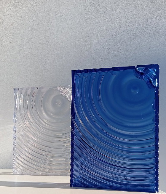 Image 1 of Ron Arad für GUZZINI 'Ripples' Wasserflasche 2er-Set transparent und blau