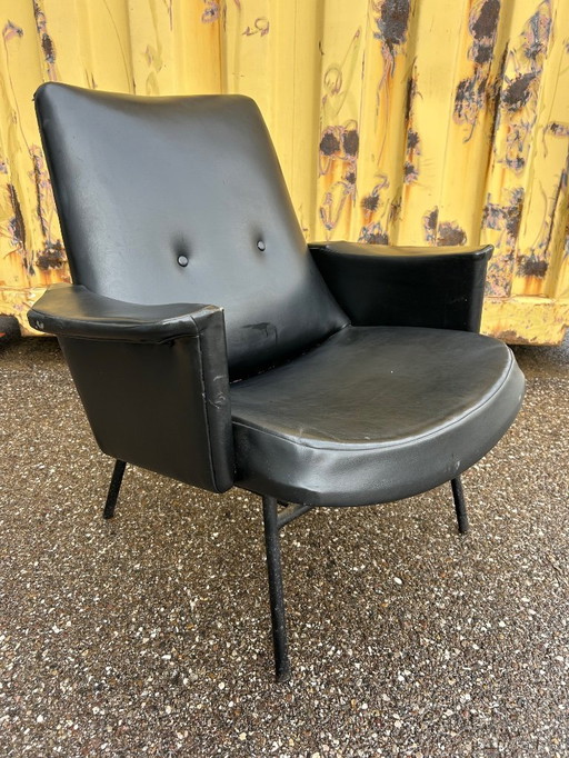 Poltrona SK660 Pierre Guariche