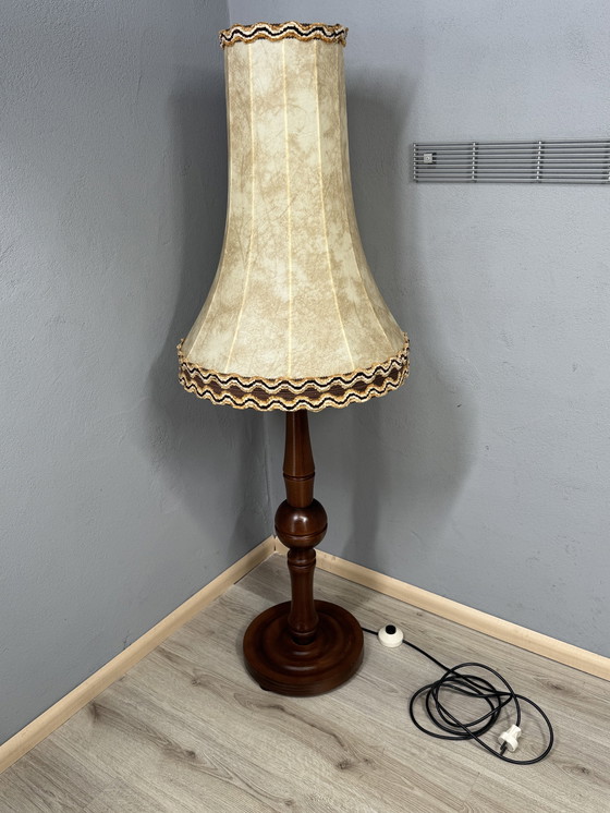 Image 1 of Vintage standing lamp with classic shade and wooden base