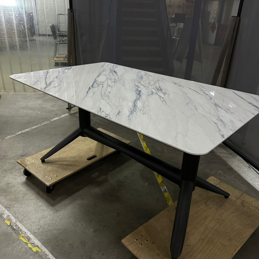 Table talk – Bert Plantagie, eettafels