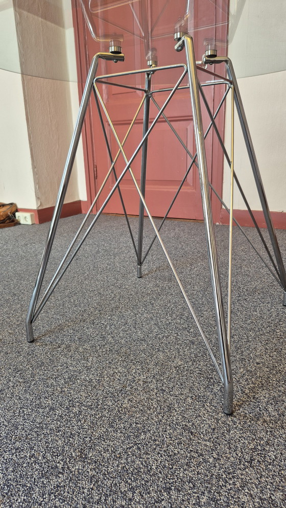 Image 1 of Round table 100 cm, chrome leg, glass top