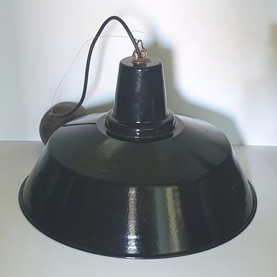 Image 1 of Große schwarz emaillierte Industrie-Deckenlampe, 1930er Jahre