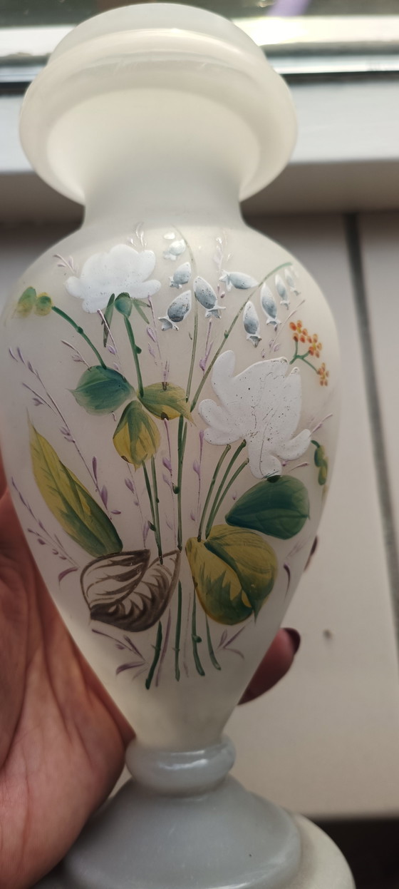 Image 1 of Handgeblazen Opaline Vazen – Frans, Handbeschilderd, Set van 2