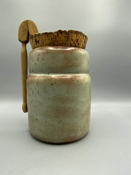 Peasants Enameled Stoneware Pickle Pot with Wooden Tongs – Crockery, Cork, Rustic (photo 3 of 10)
