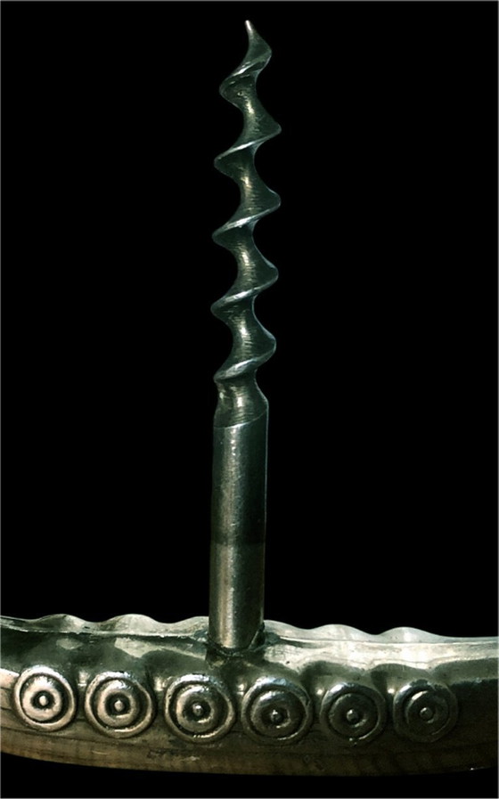 Image 1 of Sacacorchos de peltre antiguo – Barco vikingo – Alemania, circa 1960