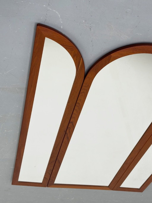Espejo plegable de teca de estilo vintage de Fakse Furniture, década de 1960. – spiegels, Wood, Glass (photo 2 of 12)