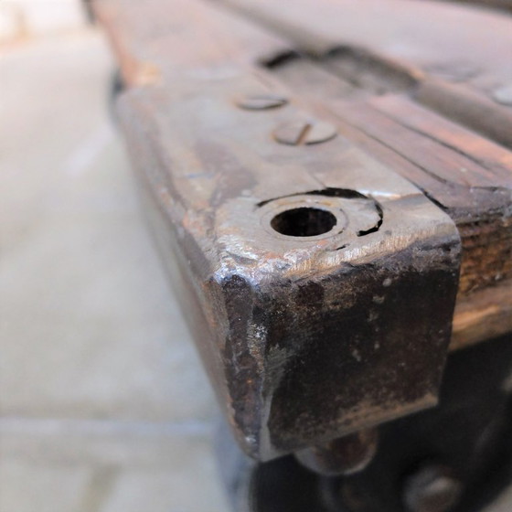 Image 1 of Table basse industrielle vintage