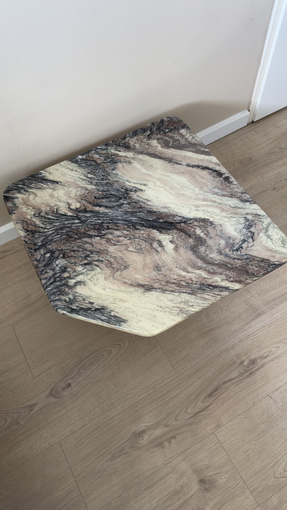 Image 1 of Set di tavolini da caffè in marmo