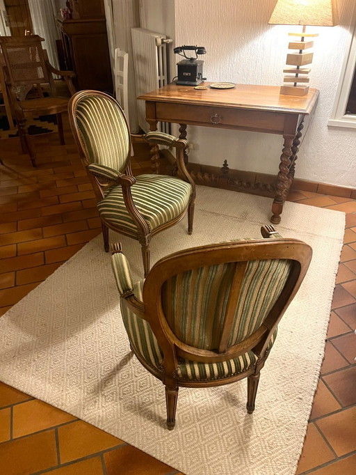 Paar Bergère-Sessel im Louis XVI-Stil