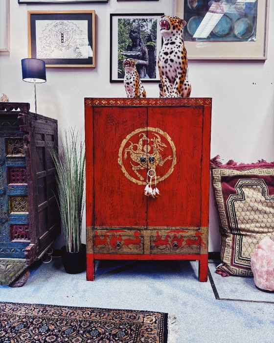 Rode Chinese Kabinet – Opbergkast, Wood (photo 10 of 11)