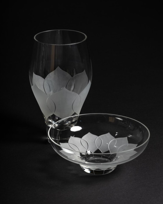 Image 1 of Rosenthal Bjorn Wiinblad LOTUS Large Glass Vase H23,5cm & Matching Bowl D20cm