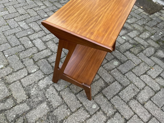 Image 1 of Mesa auxiliar Louis van Teeffelen