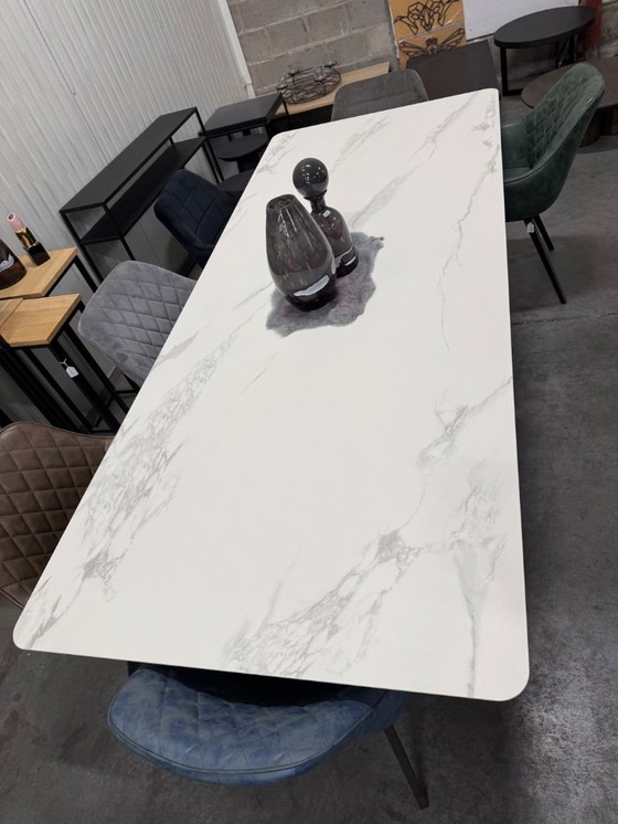Image 1 of Ceramic table