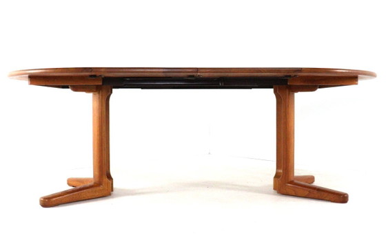 Image 1 of Deense ronde 2x verlengbare eettafel gerestaureerd vintage teak