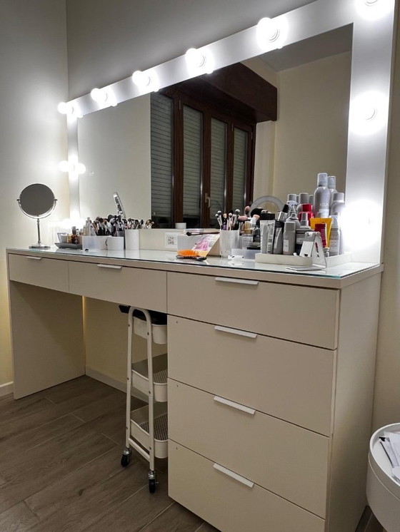 Image 1 of Custom-made dressing table with illuminated mirror