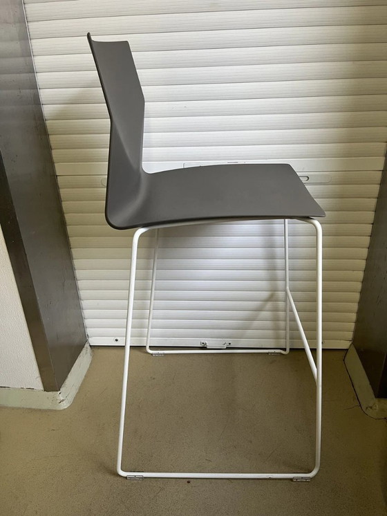 Image 1 of Sgabello da bar in tela