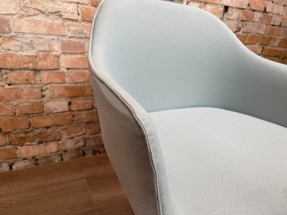 Image 1 of Vitra Softshell