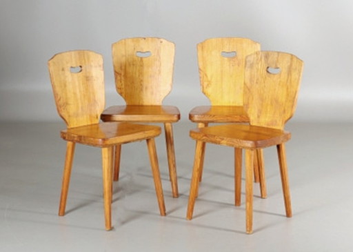 4 Zweedse vintage eetkamerstoelen uit de jaren 1940 van de beroemde ontwerper Göran Malmvall