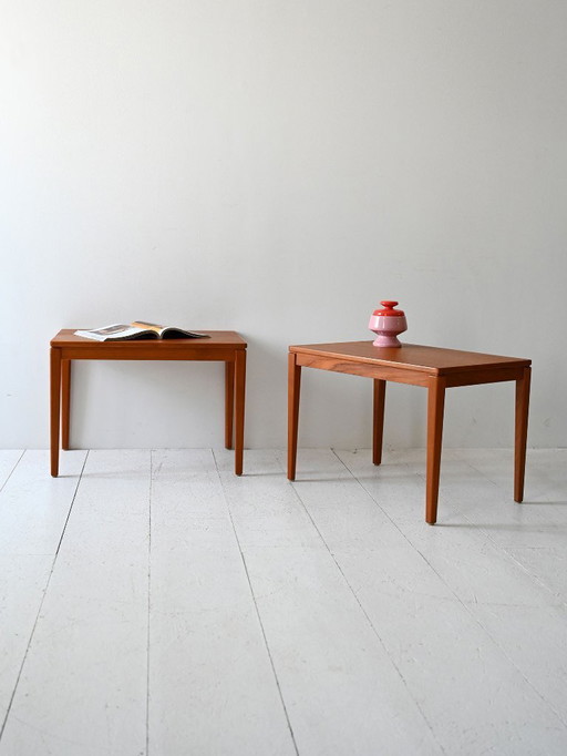Paire de tables basses scandinaves en teck d'époque