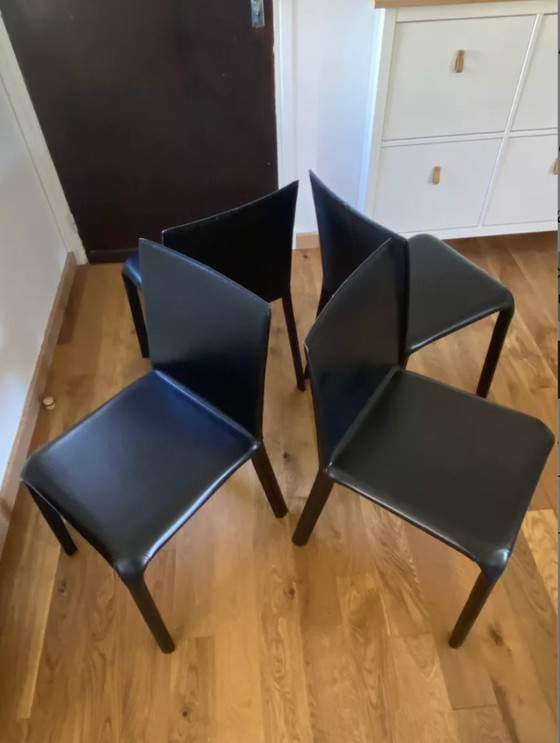 Image 1 of Juego de 4 sillas "Alice" de Bontempi Casa: piel flor y diseño italiano