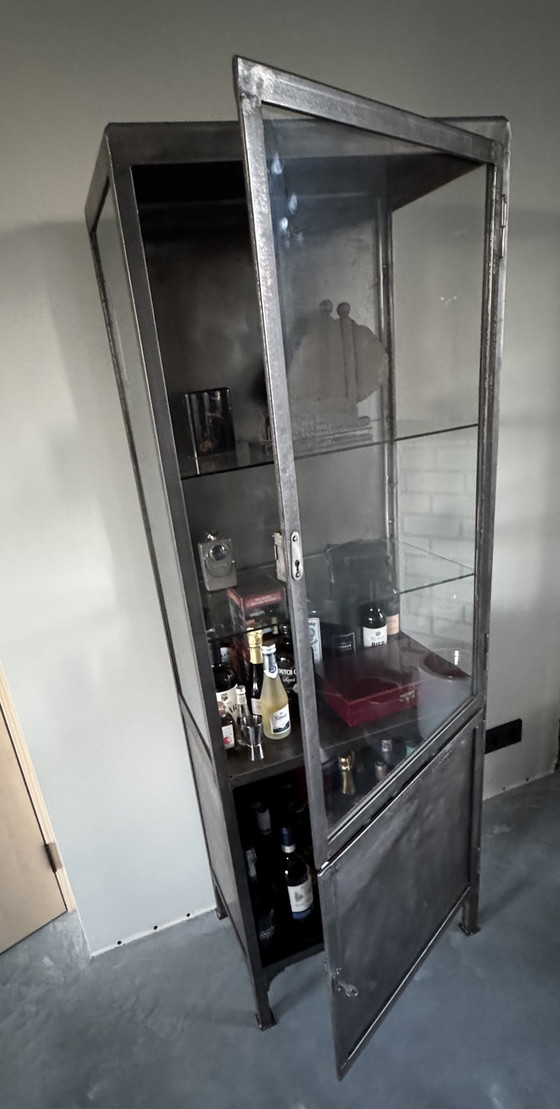 Image 1 of Vintage-Medizinschrank