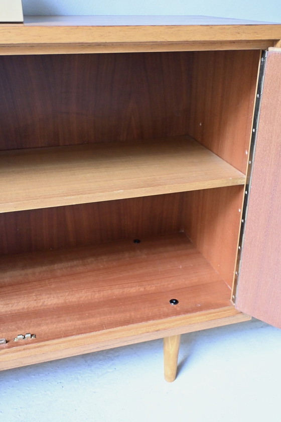 Image 1 of Mooi mid-century WK-Möbel kastje van teakfineer