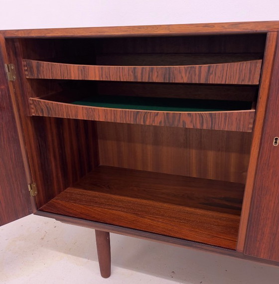 Image 1 of Palissanderhouten dressoir van Gunni Omann, Denemarken, jaren 60