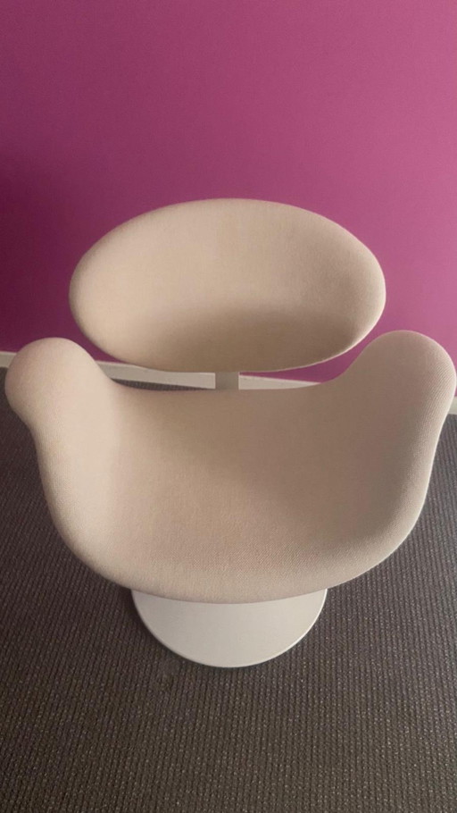 Artifort tulip chair 4x fabric