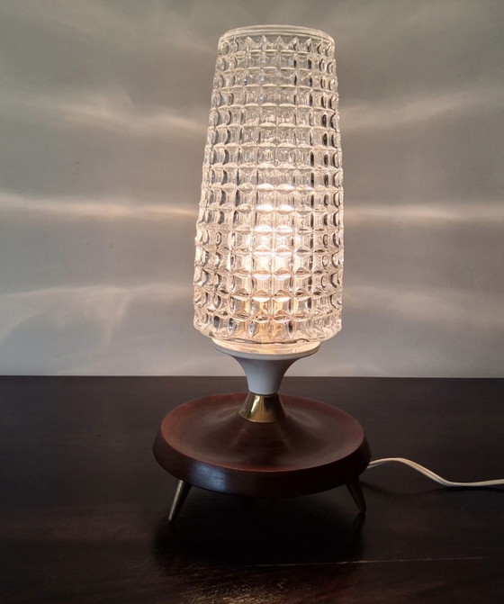 Image 1 of Vintage tafellamp met glazen reliëf kap jaren 60