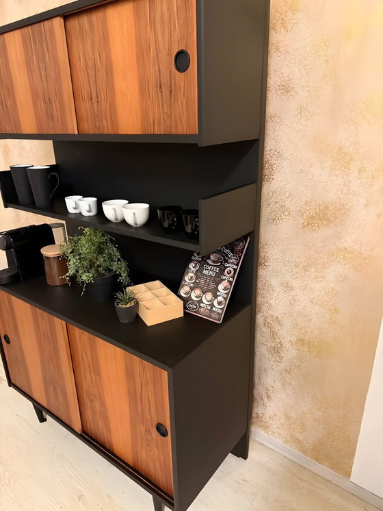 Image 1 of „OPUS“ – Zweistufiges Mid-Century Highboard: Die ultimative Barista-Station