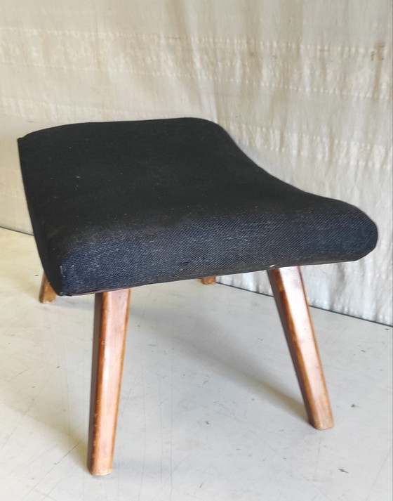 Image 1 of Otomana o reposapiés modernista de madera maciza - años 50/60