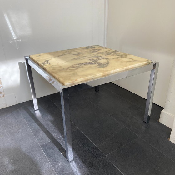 Image 1 of Tavolino vintage in onice nei toni del grigio/sabbia