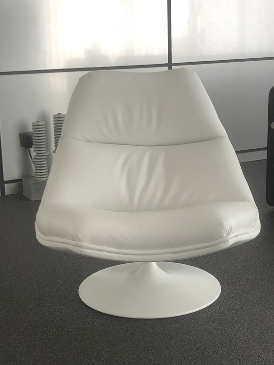 Image 1 of Artifort Fauteuil F511