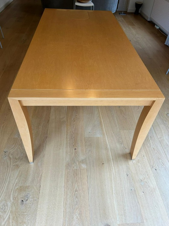 Image 1 of Hermosa mesa de comedor Giorgetti en muy buen estado.