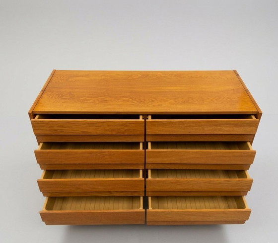 Image 1 of Ladenkast Mid Century Fineer Jiří Jiroutek U-453 Jaren 60 Tsjechoslowakije