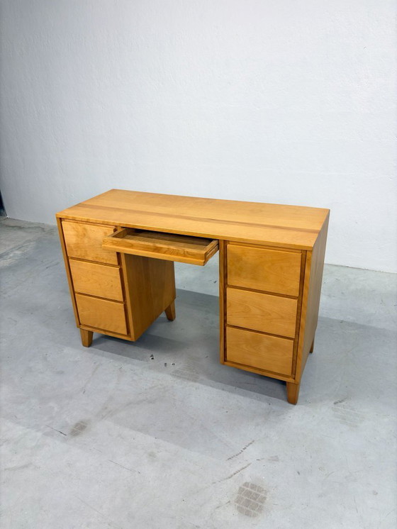 Image 1 of Vintage bureau Leslie Diamond voor Conant Ball