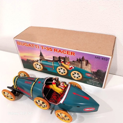 Vintage Tin Toy – Bugatti T-35 Racer | Wind-Up Car | Retro Collectible with Original Box – 20 cm