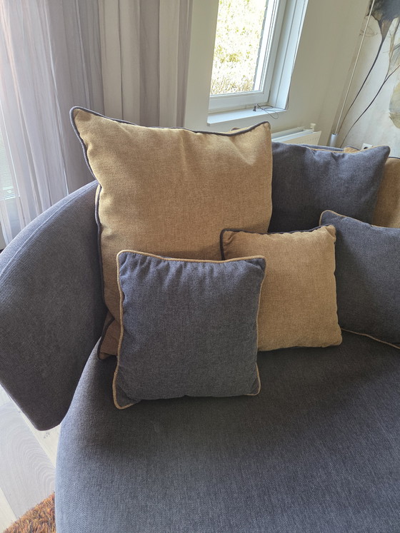 Image 1 of Drehbares Designersofa