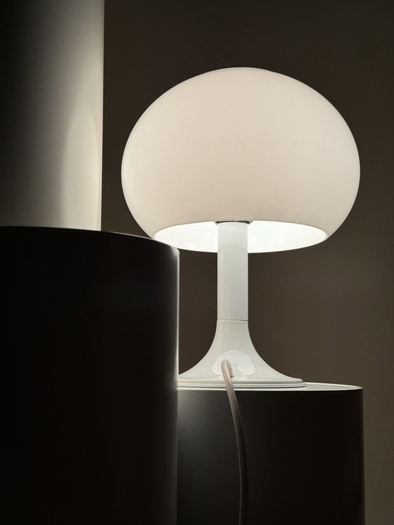 Image 1 of Vintage Paddestoel Witte Tafellamp | Dijkstra Lampen Retro