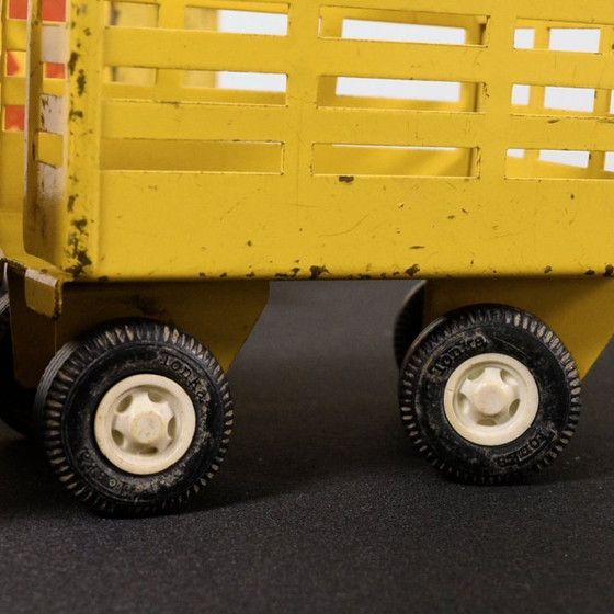 Image 1 of Camion per le consegne in metallo Tonka degli anni '70 con rimorchio e rimorchio agricolo extra