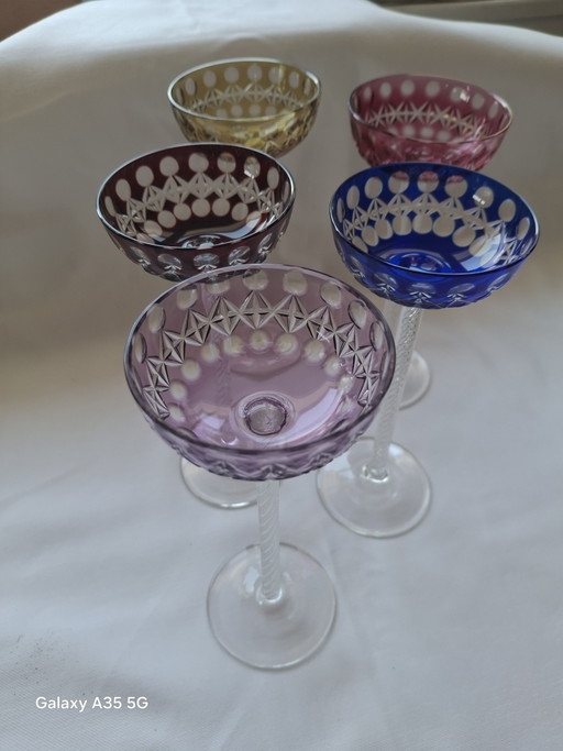 Set di 5 bicchieri da liquore antichi in stile Art Nouveau - Josephinenhütte, circa 1900 - stelo a spirale
