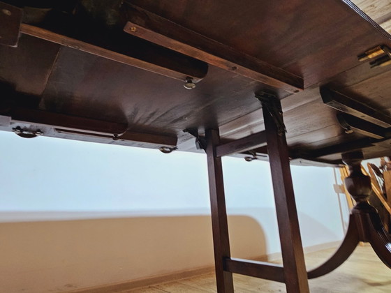 Mesa de comedor de nogal, finales del siglo XIX – Mesas de comedor (photo 16 of 23)
