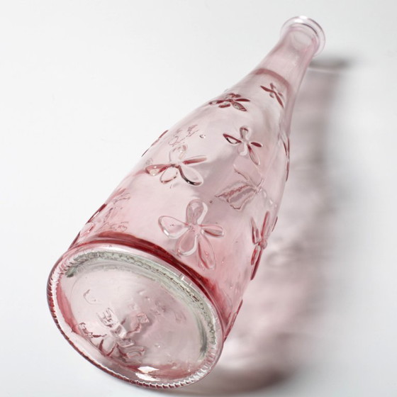 Roze glazen fles met madeliefjes / Vintage Flack Or vaas / Emma Dafnäs / Ikea / jaren 90 – Tafelaccessoires (photo 4 of 9)