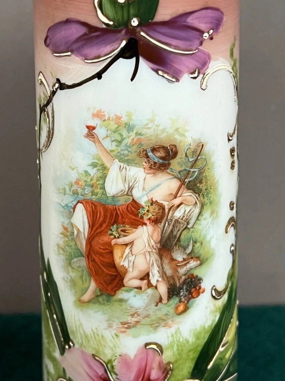 Pair of opaline vases. Hand-painted. (photo 5 of 7)